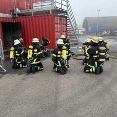 Besprechung unter Atemschutz